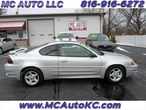 2005 Pontiac Grand Am GT coupe
