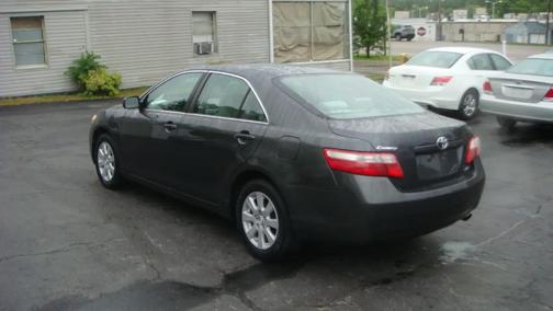 Gray 2008 Toyota Camry XLE