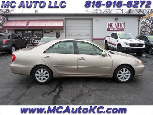 2002 Toyota Camry XLE
