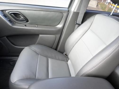 2003 Ford Escape XLT