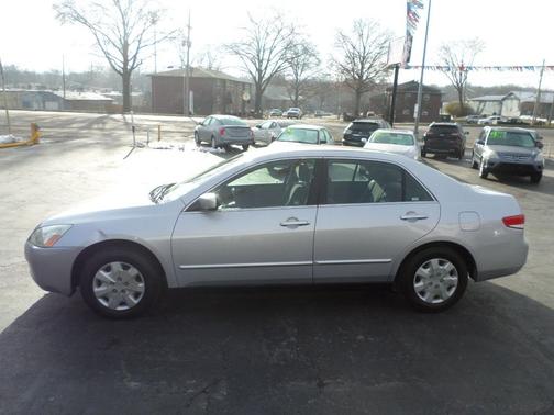 2004 Honda Accord LX sedan