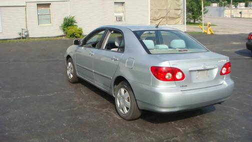 Silver 2008 Toyota Corolla LE