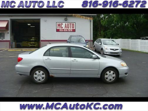 Gray 2008 Toyota Corolla LE