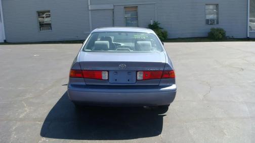 Blue 2000 Toyota Camry CE