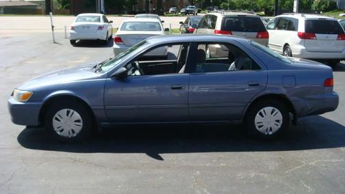 Blue 2000 Toyota Camry CE