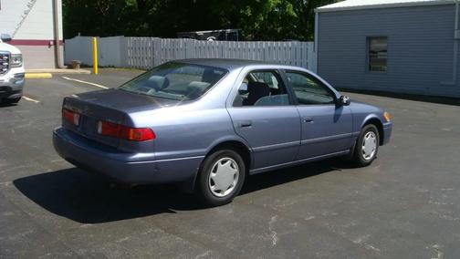 Blue 2000 Toyota Camry CE