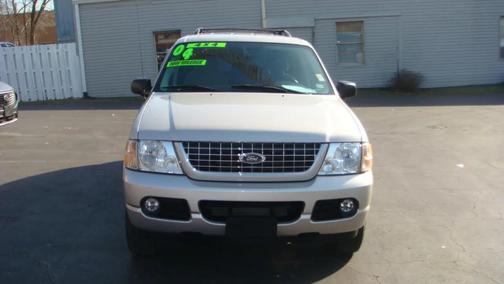 2004 Ford Explorer XLT