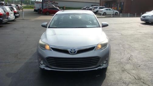 Silver 2013 Toyota Avalon Hybrid XLE Premium