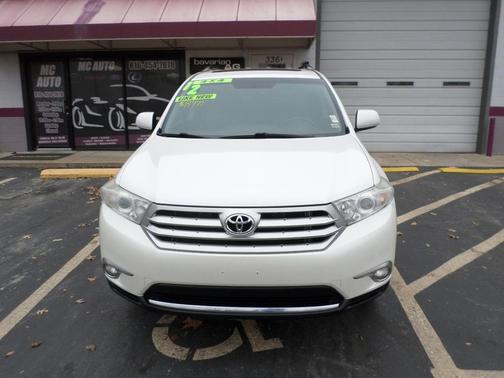 2012 Toyota Highlander SE