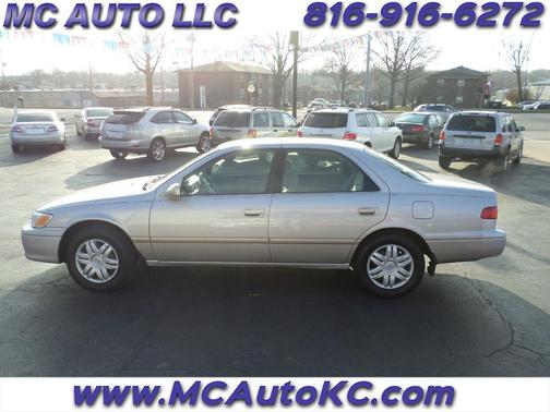 2000 Toyota Camry LE V6