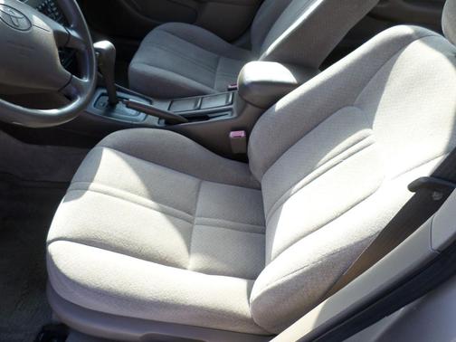 2000 Toyota Camry LE V6