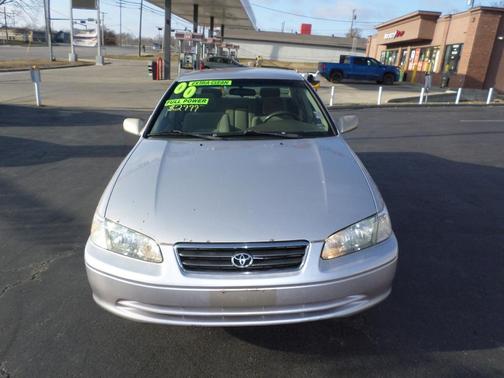 2000 Toyota Camry LE V6