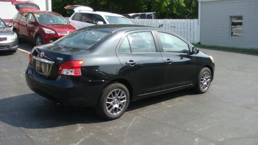 Black 2008 Toyota Yaris Base