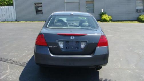 Gray 2007 Honda Accord SE