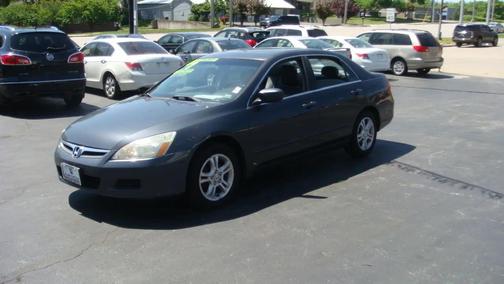 Gray 2007 Honda Accord SE