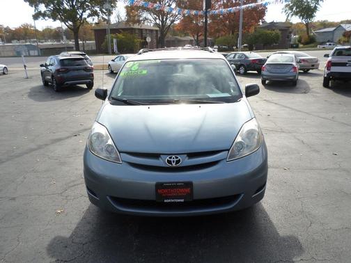 2006 Toyota Sienna LE
