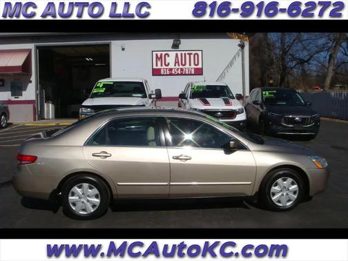 2003 Honda Accord LX 4-Door Sedan