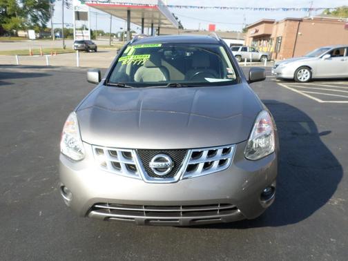 2011 Nissan Rogue SV
