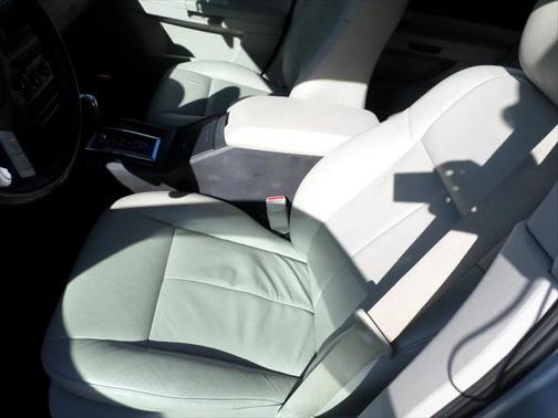 2005 Chrysler 300 Touring