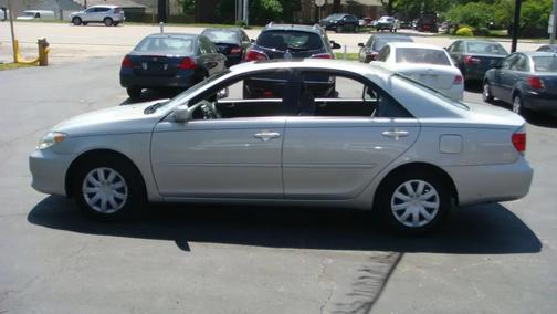 Silver 2006 Toyota Camry Base