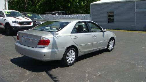 Silver 2006 Toyota Camry Base