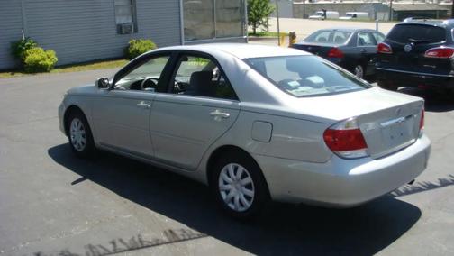 Silver 2006 Toyota Camry Base