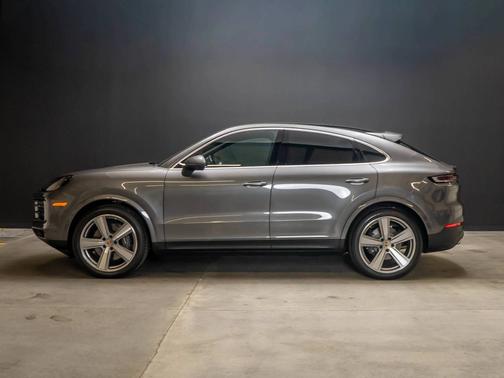 Quartzite Grey Metallic 2024 Porsche Cayenne
