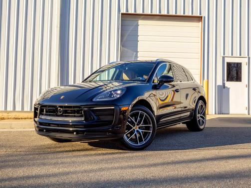 2025 Porsche Macan 
