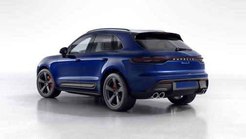Gentian Blue Metallic 2022 Porsche Macan