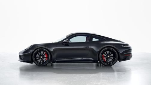 Jet Black Metallic 2022 Porsche 911