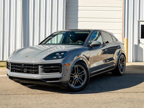 2024 Porsche Cayenne 
