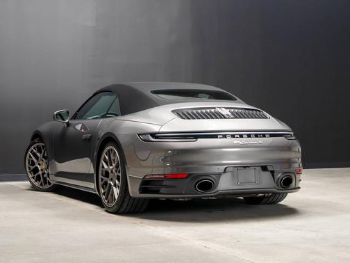 2022 Porsche 911 