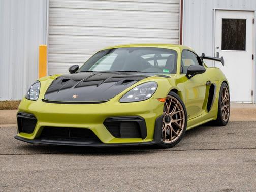 2025 Porsche 718 Cayman 