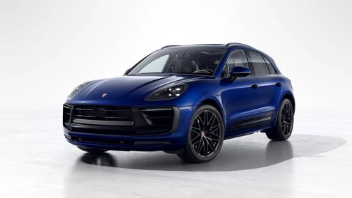 Gentian Blue Metallic 2023 Porsche Macan