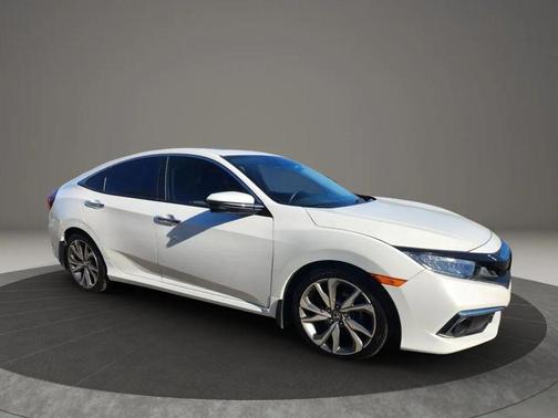 2019 Honda Civic Touring