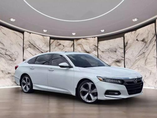 2020 Honda Accord Touring 2.0T