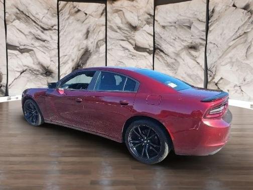 2017 Dodge Charger SE