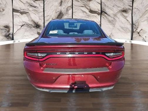 2017 Dodge Charger SE