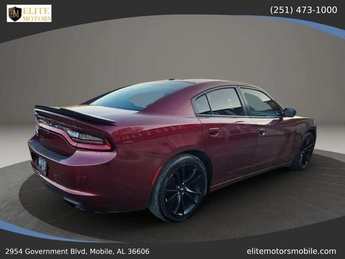 2017 Dodge Charger SE