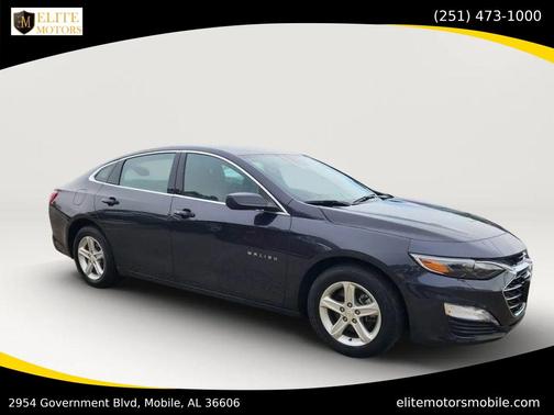 Dark Ash Metallic 2023 Chevrolet Malibu FWD 1LT
