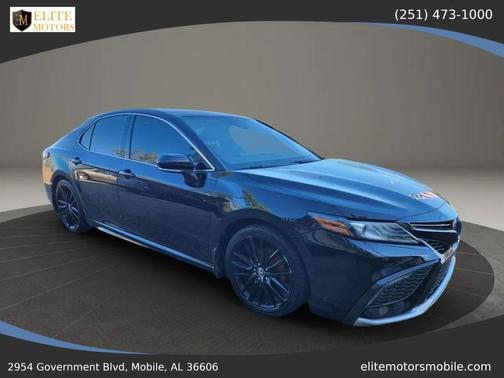 Midnight Black Metallic 2022 Toyota Camry XSE