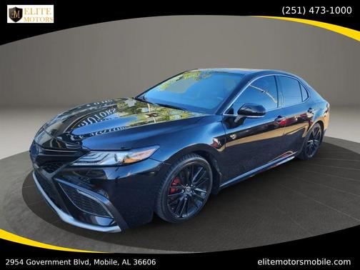 Midnight Black Metallic 2022 Toyota Camry XSE