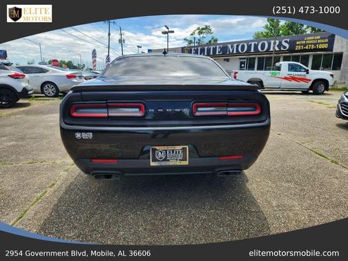 Pitch Black Clearcoat 2015 Dodge Challenger R/T
