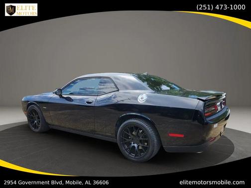 Pitch Black Clearcoat 2015 Dodge Challenger R/T