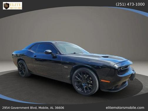 Pitch Black Clearcoat 2015 Dodge Challenger R/T