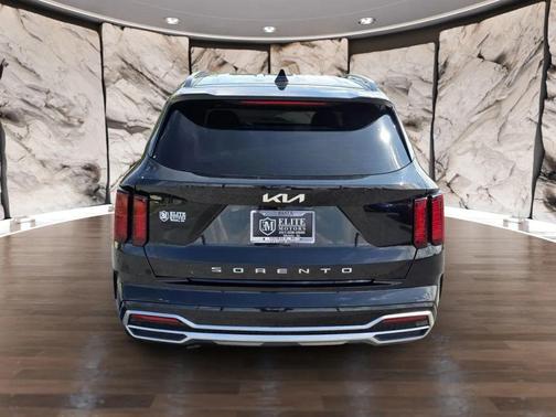 2022 Kia Sorento S