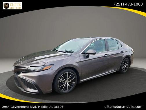 Gray 2024 Toyota Camry SE