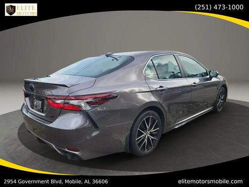 Gray 2024 Toyota Camry SE
