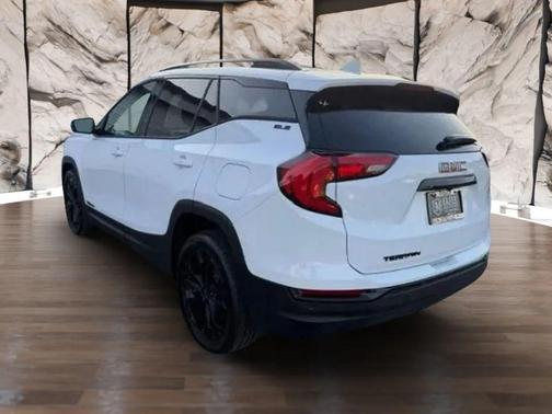 2021 GMC Terrain SLE