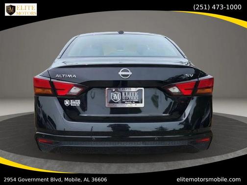 Super Black 2023 Nissan Altima 2.5 SV